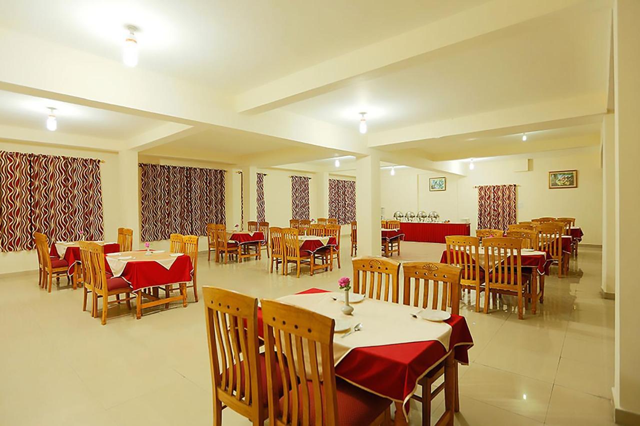 New Ambika International Mall Road Hotel Manāli Exterior foto